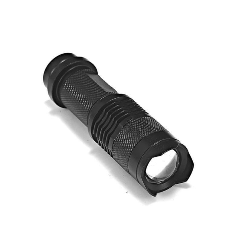 Mini Zoomable XP-E LED Flashlight 3 modes